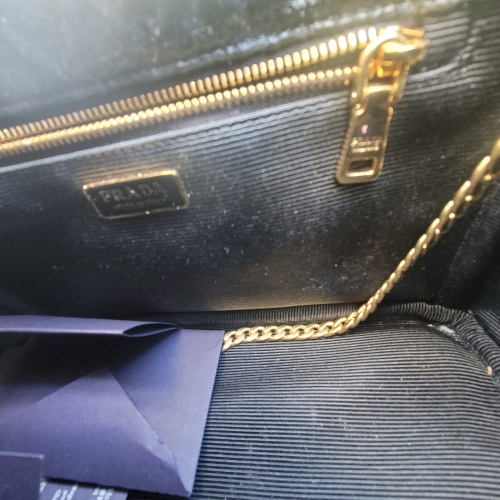 Prada Black Quilted Women's Bag - Picture 12 of 16
